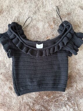 H&M Black Ruffle Off-Shoulder Knit Top M